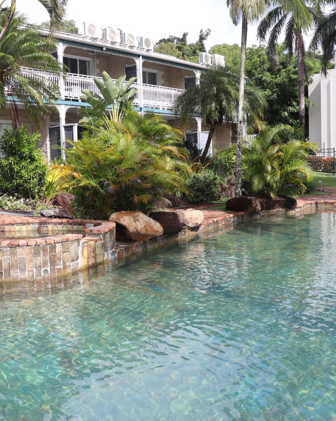 Colonial Palms Motor Inn Airlie Beach Exterior foto