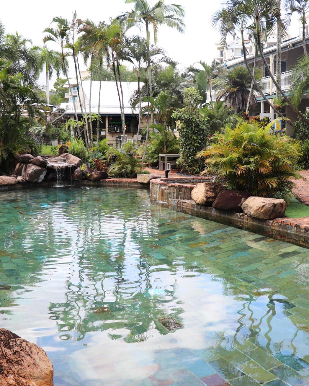 Colonial Palms Motor Inn Airlie Beach Exterior foto