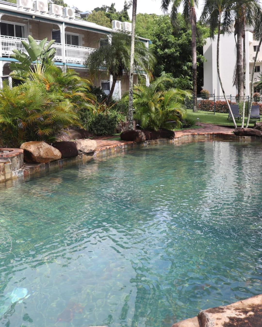 Colonial Palms Motor Inn Airlie Beach Exterior foto
