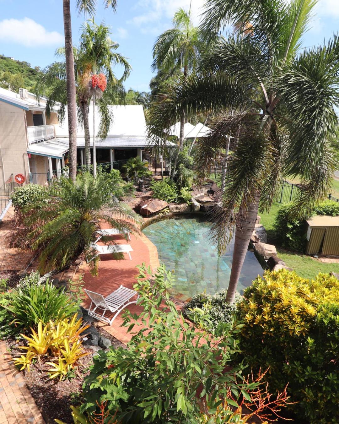 Colonial Palms Motor Inn Airlie Beach Exterior foto