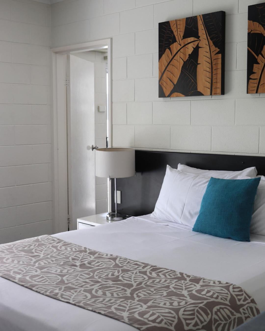 Colonial Palms Motor Inn Airlie Beach Exterior foto